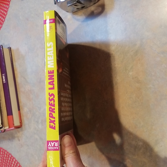 🔮 Rachael Ray Express Lane Meals Cookbook - Picture 2 of 10